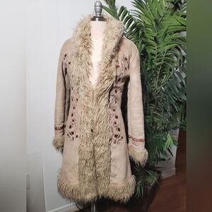 Beautifully Embroidered Cream Coat /Faux Fur Trim